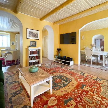 Charming Countryside Home With Fireplace & Patio Алкотим Екстериор снимка