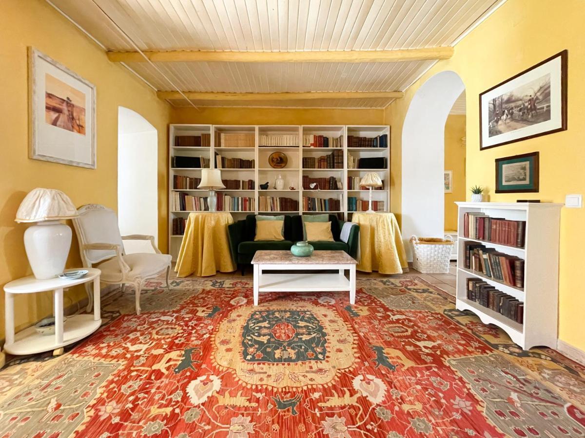 Charming Countryside Home With Fireplace & Patio Алкотим Екстериор снимка