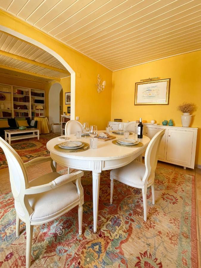 Charming Countryside Home With Fireplace & Patio Алкотим Екстериор снимка
